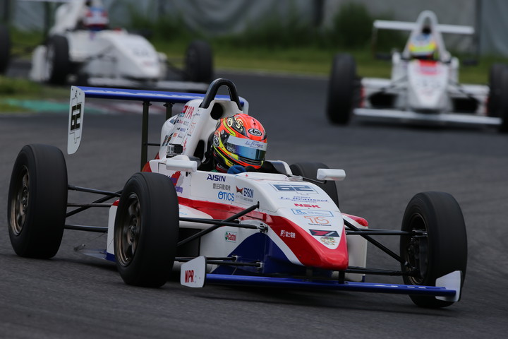 鈴鹿クラブマン決勝: 優勝は久保凜太郎（ROBOTルボーセフォーミュラアカデミー）