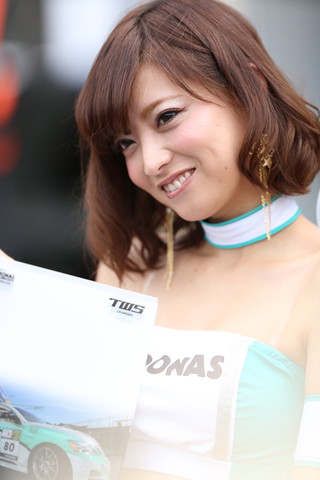 ピットウォーク: レースクイーン