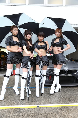 ピットウォーク: レースクイーン