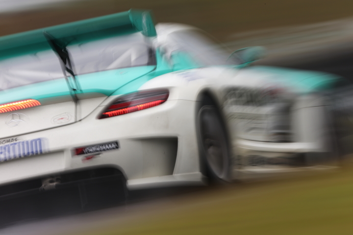 決勝レース: PETRONAS SYNTIUM SLS AMG GT3
