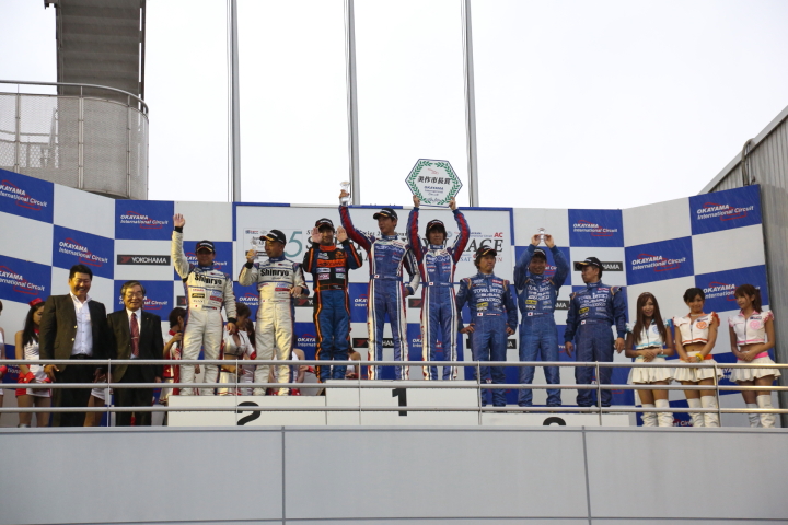 ST-2クラスの暫定表彰式