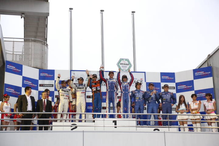 ST-2クラスの暫定表彰式