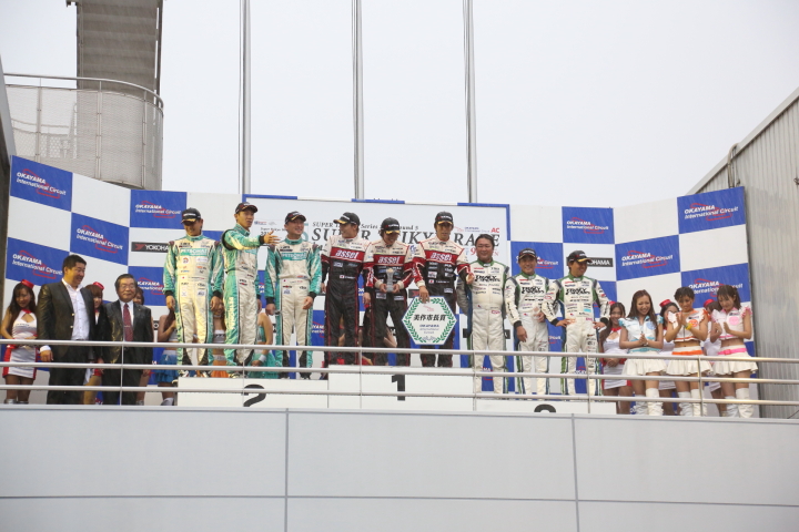 ST-3クラスの暫定表彰式