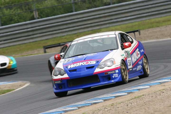 ST-4クラス優勝はウィンマックスTEINワコーズKRP☆DC5（小林康一／関豊／ピストン西沢組）