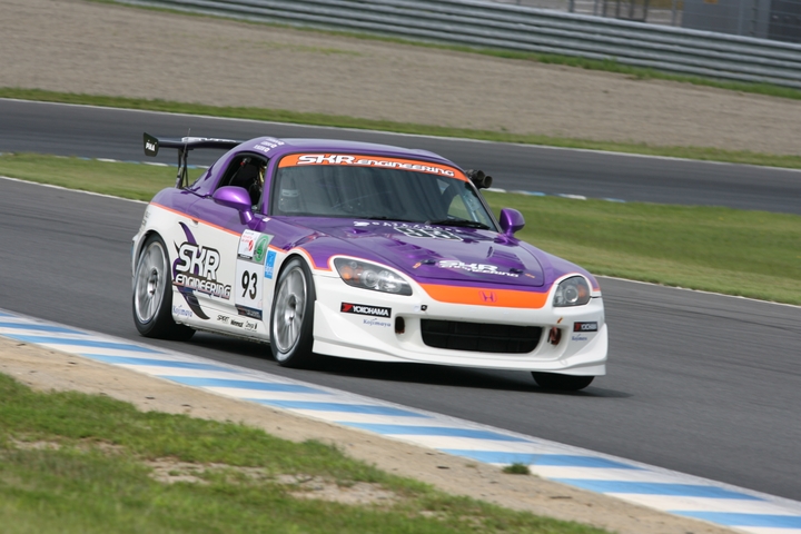 ウォームアップ走行: ST-4クラストップタイムはSKR ENGINEERING S2000