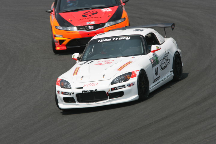 ST-4クラス優勝はTRACY SPORTS S2000（植松忠雄／井入宏之／筒井克彦組）