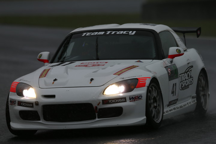 ST-４クラストップタイムはTRACY SPORTS ings S2000（植松忠雄／井入宏之組）