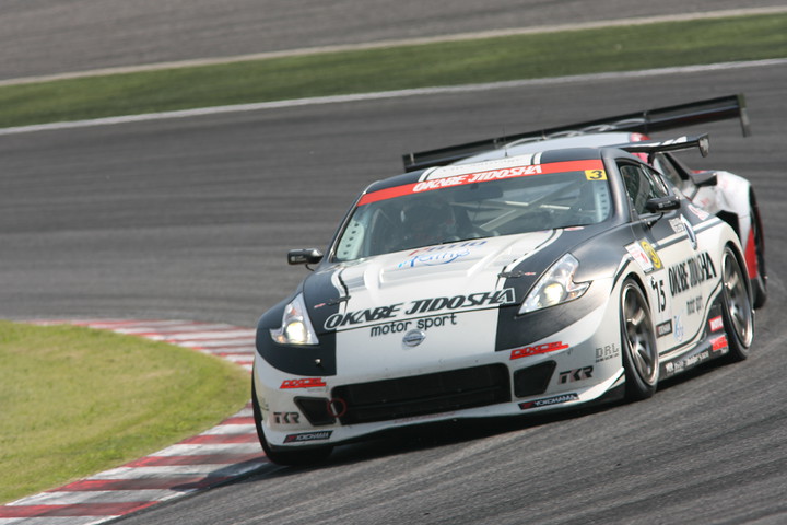 決勝第2レース: ST-3クラス優勝は田中哲也（岡部自動車DIXCELチームテツヤZ34）