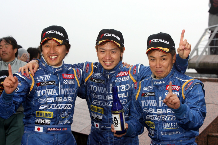 このレースでST-2のチャンピオンを決めた大澤学／吉田寿博／松田晃司組（STURM･MOTUL・ED インプレッサ）