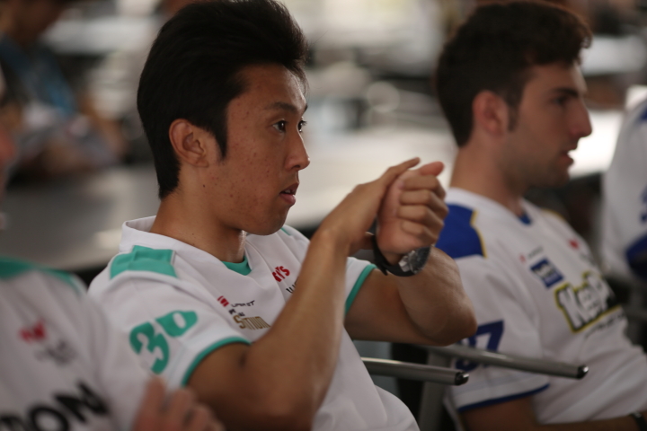 中嶋一貴（PETRONAS TOM'S SC430）