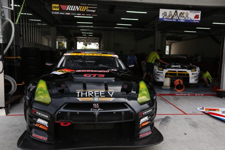 RUN UP GROUP GT-R（白坂卓也／田中篤組）