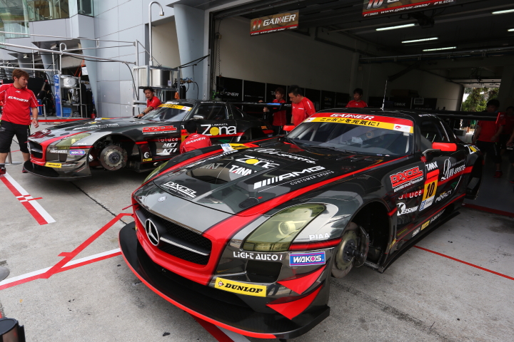 GAINER Rn-SPORTS DIXCEL SLS（田中哲也／植田正幸組）