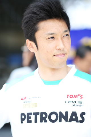 中嶋一貴（PETRONAS TOM'S SC430）