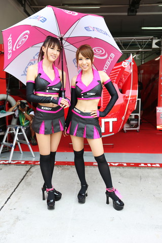 レースクイーン