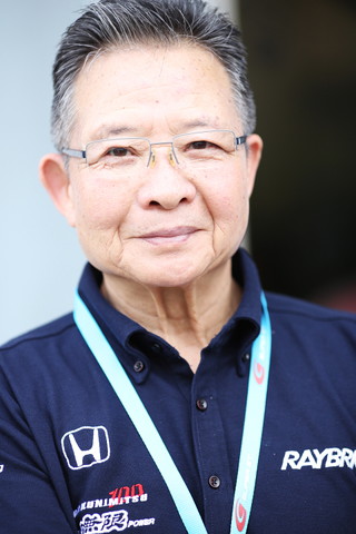 高橋国光監督（TEAM KUNIMITSU）