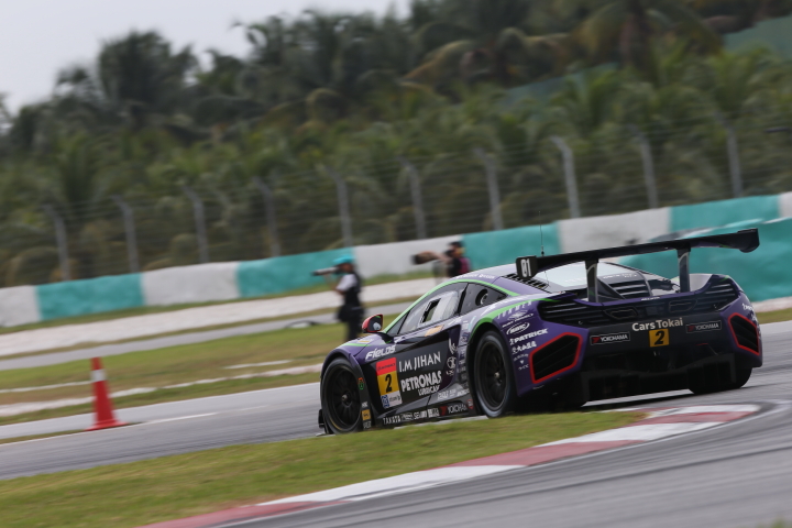 エヴァRT初号機ペトロナスMP4-12C（高橋一穂／加藤寛規組）