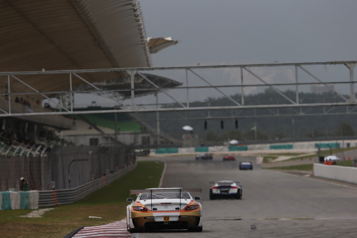 OKINAWA-IMP SLS（竹内浩典／土屋武士組）