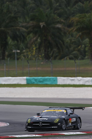 LEON SLS（黒澤治樹／黒澤翼組）