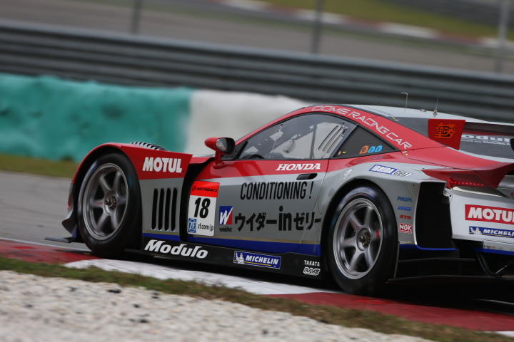 ウイダー モデューロ HSV-010（山本尚貴／フレデリック・マコヴィッキィ組）