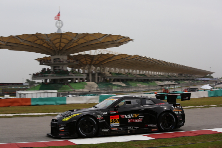 RUN UP GROUP GT-R（白坂卓也／田中篤組）