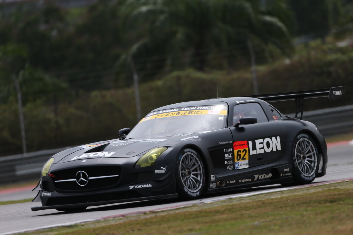 LEON SLS（黒澤治樹／黒澤翼組）