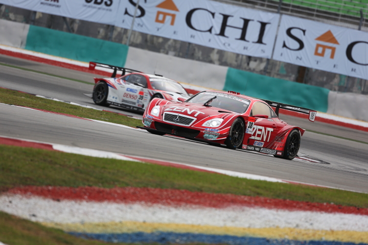 ZENT CERUMO SC430（立川祐路／平手晃平組）