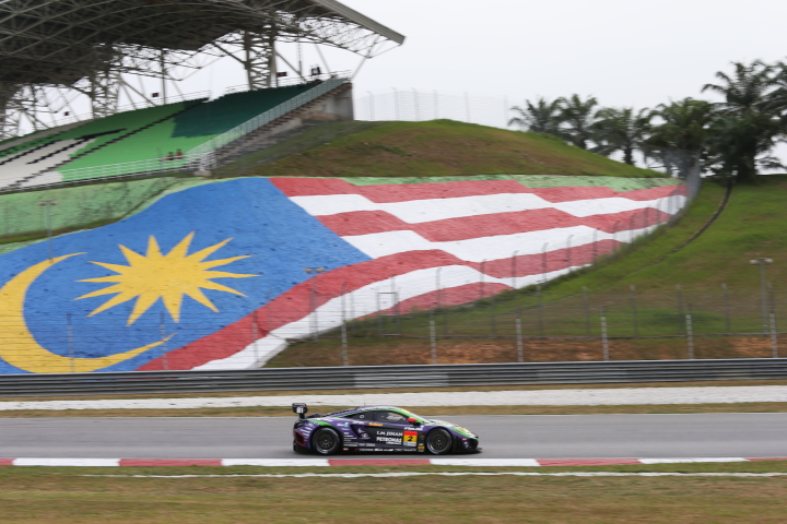 エヴァRT初号機ペトロナスMP4-12C（高橋一穂／加藤寛規組）