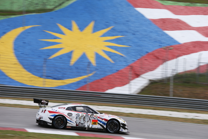 DIJON Racing IS GT-R（高森博士／千代勝正組）