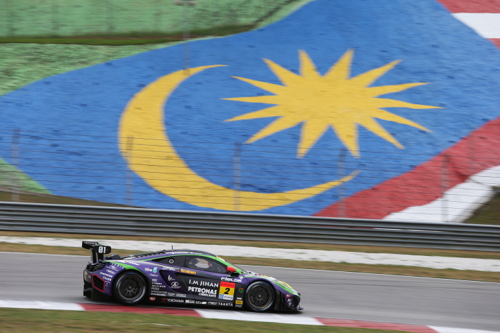 エヴァRT初号機ペトロナスMP4-12C（高橋一穂／加藤寛規組）