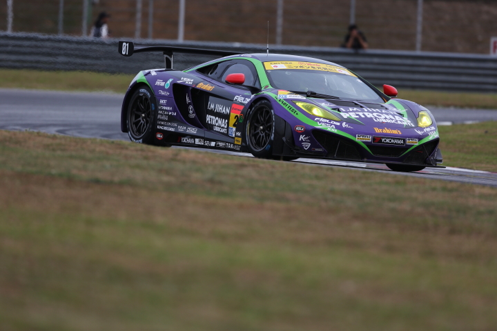 エヴァRT初号機ペトロナスMP4-12C（高橋一穂／加藤寛規組）