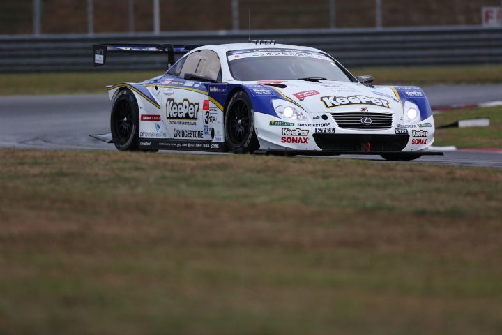 KeePer TOM'S SC430（伊藤大輔／アンドレア・カルダレッリ組）