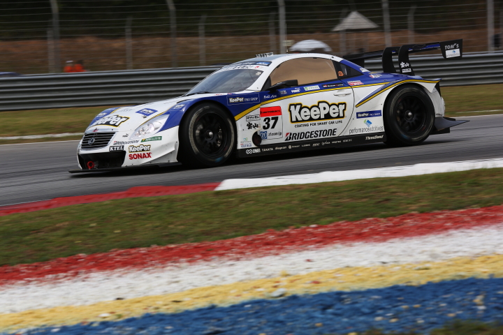 KeePer TOM'S SC430（伊藤大輔／アンドレア・カルダレッリ組）