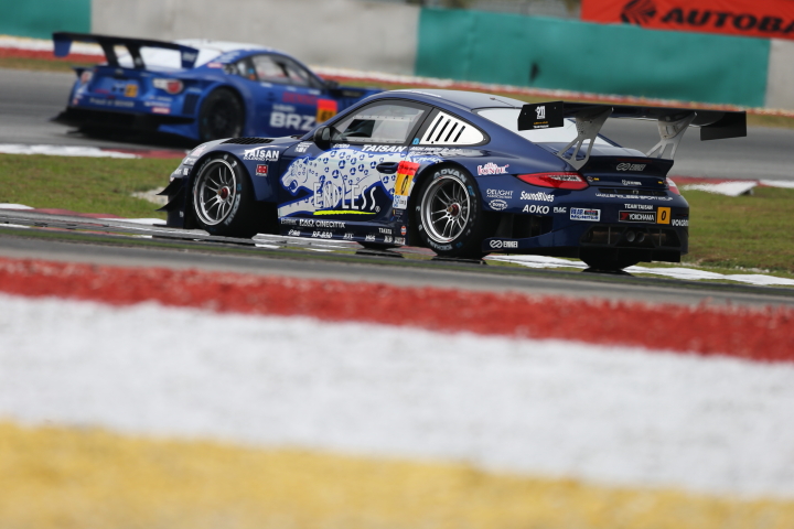 ENDLESS TAISAN PORSCE（峰尾恭輔／横溝直輝組）