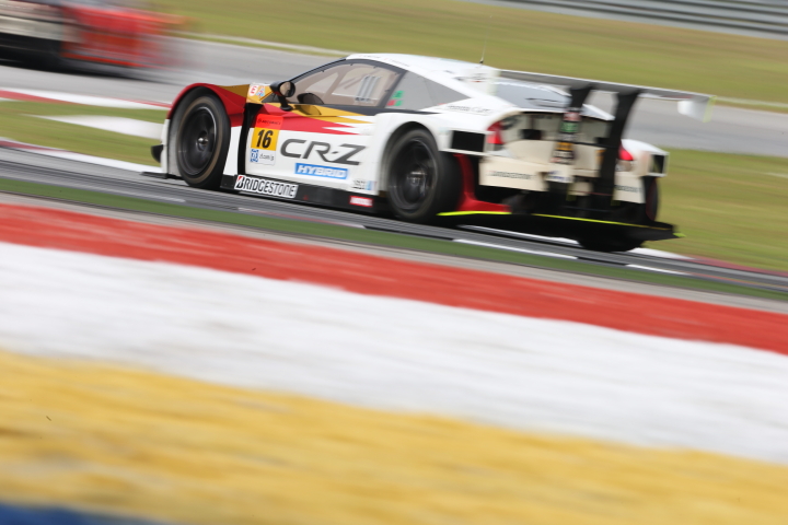 MUGEN CR-Z GT（武藤英紀／中山友貴組）