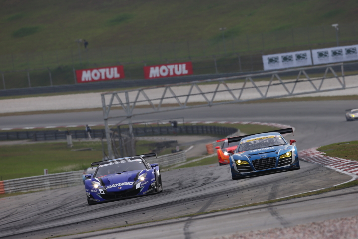 RAYBRIG HSV-010 & IWASAKI apr R8