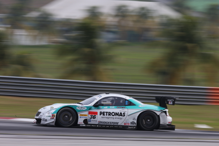 PETRONAS TOM'S SC430（中嶋一貴／ジェームス・ロシター組）
