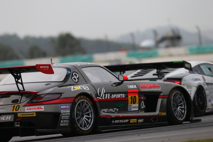 GAINER Rn-SPORTS DIXCEL SLS（田中哲也／植田正幸組）