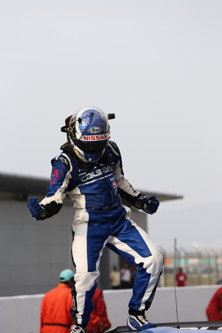 GT500クラスで優勝したジョアオ・パオロ・デ・オリベイラ（カルソニックIMPUL GT-R）