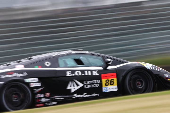 公式テスト鈴鹿: 細川慎弥／山西康司／エイドリアン・ザウグ組（GT300:クリスタルクロコ ランボルギーニ GT3）