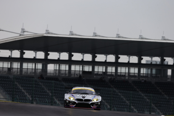 公式テスト鈴鹿: 飯田章／吉本大樹／佐藤晋也組（GT300:TWS LM corsa BMW Z4）