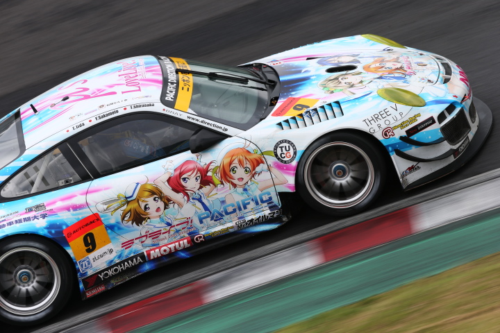 公式テスト鈴鹿: 白坂卓也／坂本祐也 ／飯田太陽組（GT300:国立音ノ木坂学院NACポルシェwith DR）