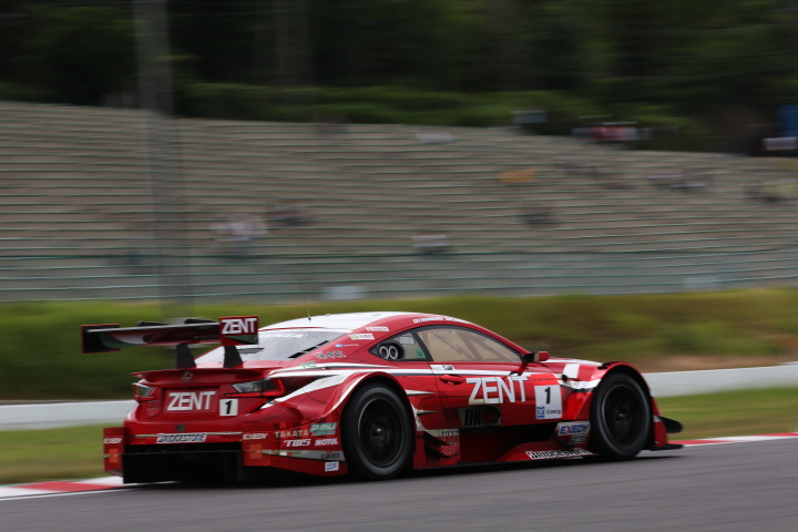 公式テスト鈴鹿: 立川祐路／平手晃平組（GT500:ZENT CERUMO RC F）