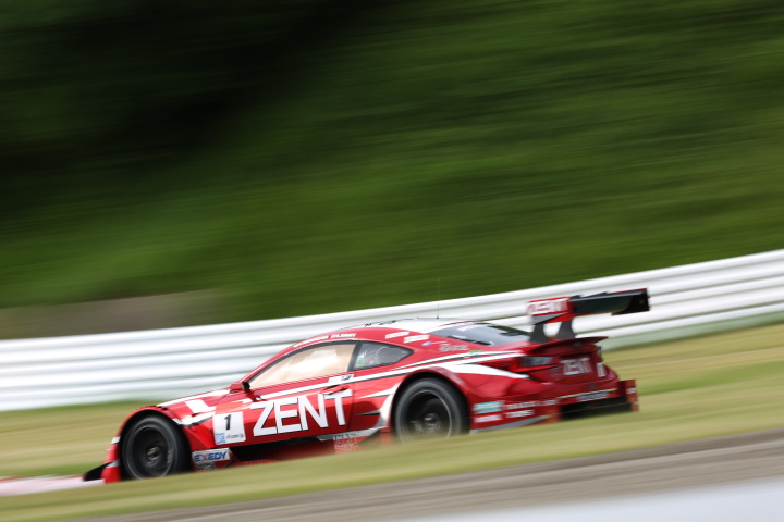 公式テスト鈴鹿: 立川祐路／平手晃平組（GT500:ZENT CERUMO RC F）