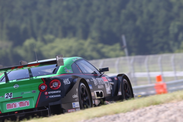 公式練習: ミハエル・クルム／佐々木大樹組（GT500:D'station ADVAN GT-R）