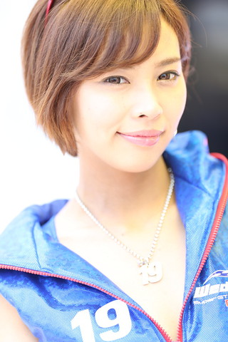 ピットウォーク: レースクイーン