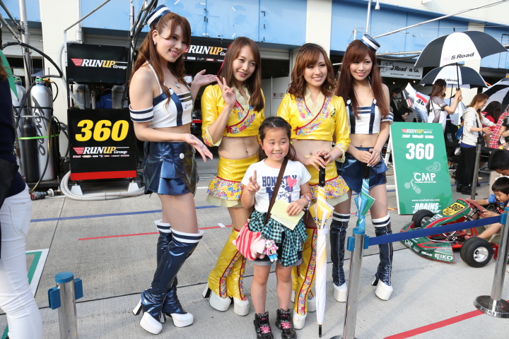 キッズウォーク: レースクィーン