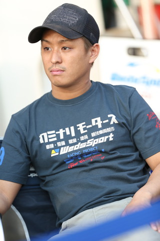 キッズウォーク: 関口雄飛（GT500:WedsSport ADVAN RC F）