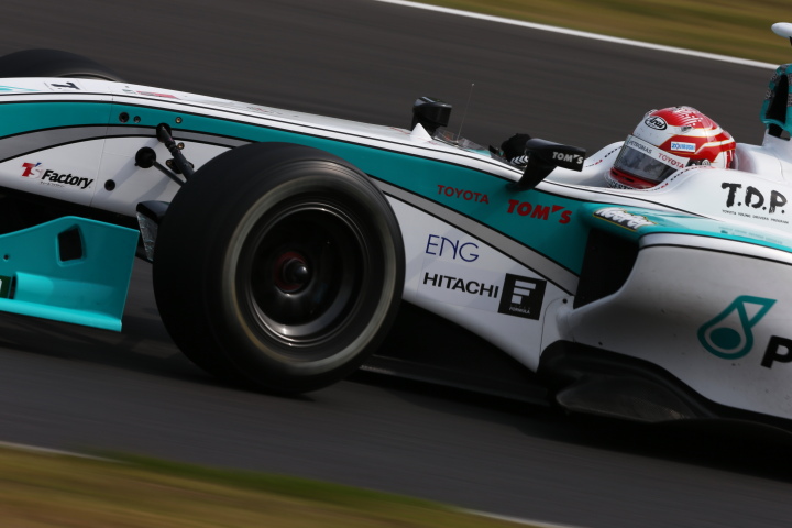 フリー走行1回目: 中嶋一貴（PETRONAS TOM’S SF14）