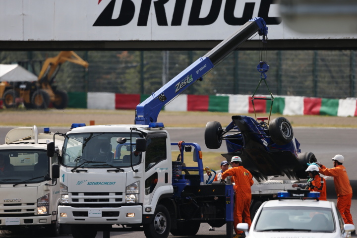 フリー走行1回目: クラッシュした嵯峨宏紀（DENSO Le Beausset SF14）
