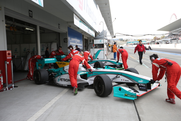ノックアウト予選: アンドレ・ロッテラー（PETRONAS TOM’S SF14）